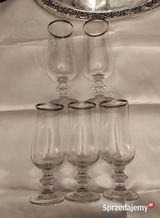 Wysokie ekskluzywne kieliszki tulipanowe ze łódzkie Pabianice sprzedam