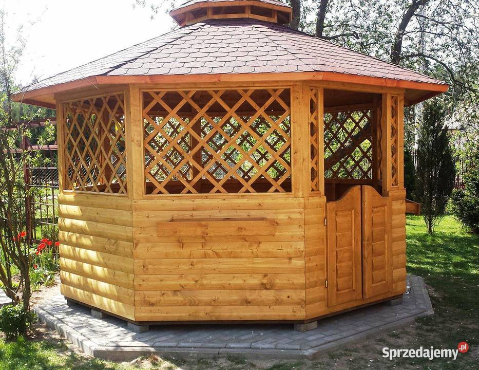 Duża ośmiokątna altana ogrodowa z ławami i Skoczów