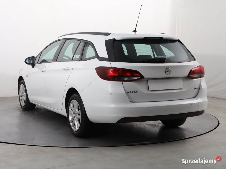 Opel Astra 16 CDTI biały Katowice