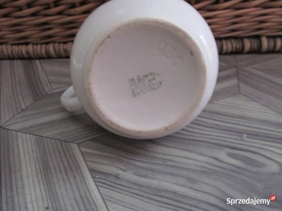DZBANEK mlecznik PRL Porcelana i szkło Bytom sprzedam