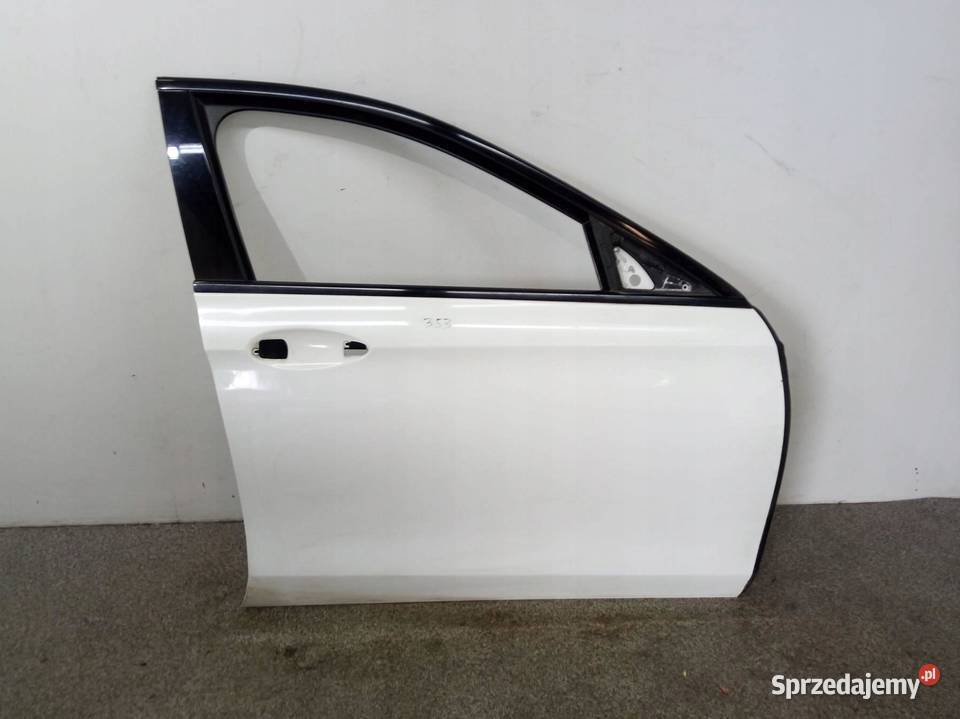 DRZWI PRAWE PRZÓD 149 MercedesBenz Eklasa V sprzedam