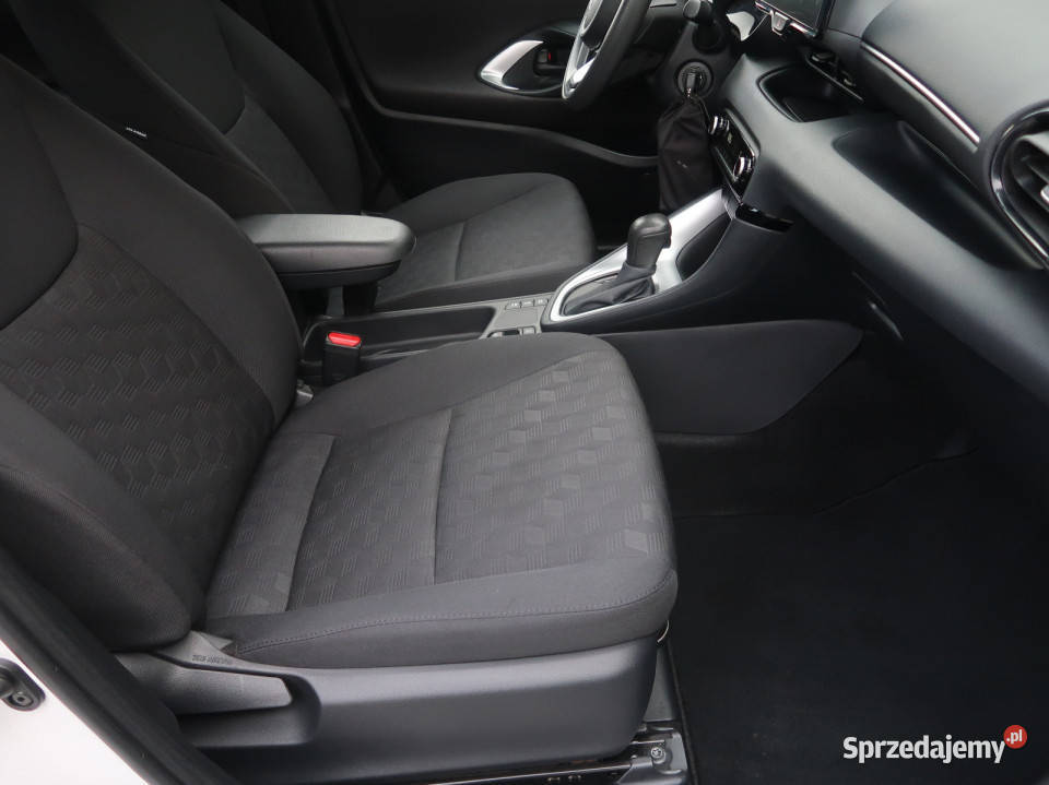 Toyota Yaris 15 VVTi Hybrid Lublin