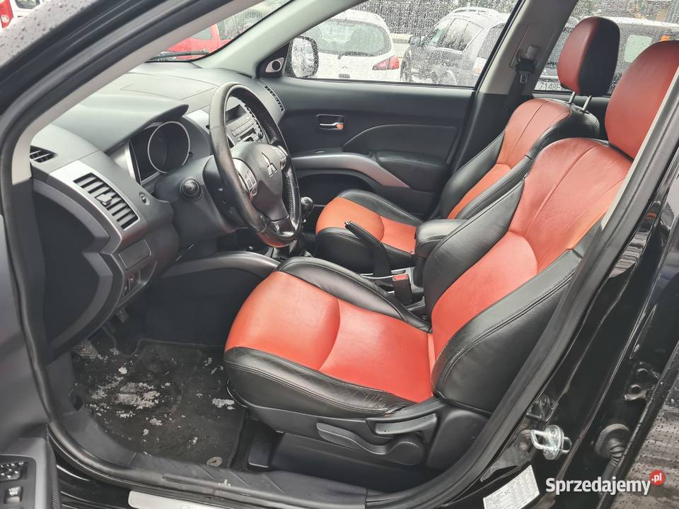 Mitsubishi Outlander 4x4 22d 156 183 7 osób 6 śląskie Bujaków sprzedam