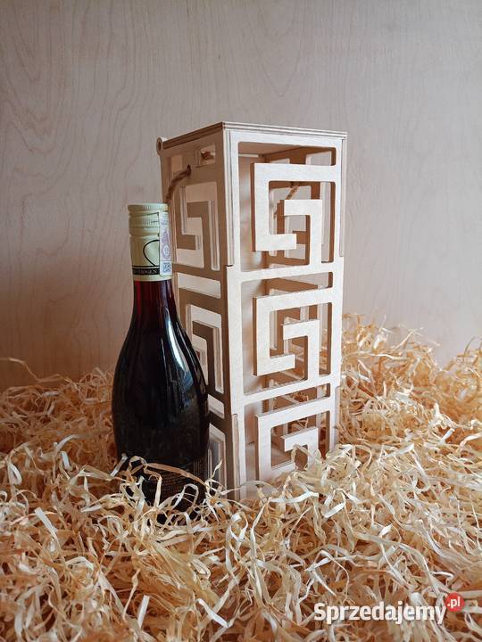 Ażurowe pudełko na wino alkohol opakowanie