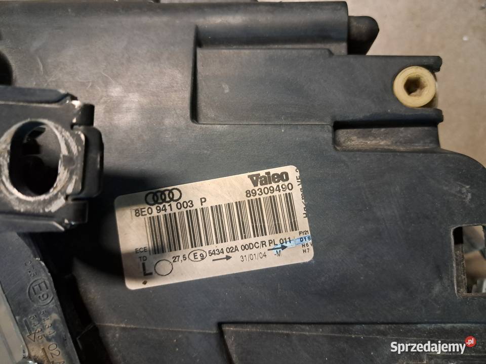 Lampy audi a4 b6 bixenon regeneracji Wrocław sprzedam