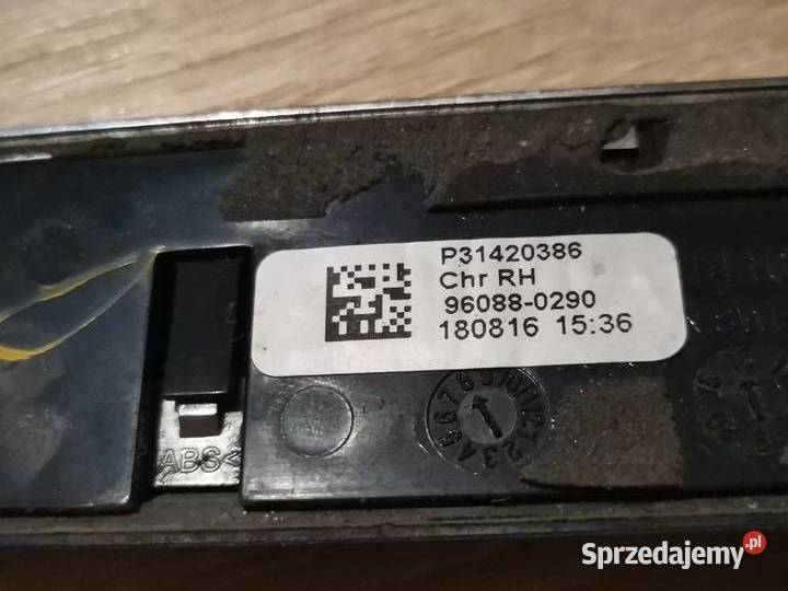 VOLVO V90 S90 PRAWY EMBLEMAT BŁOTNIKA Międzychód