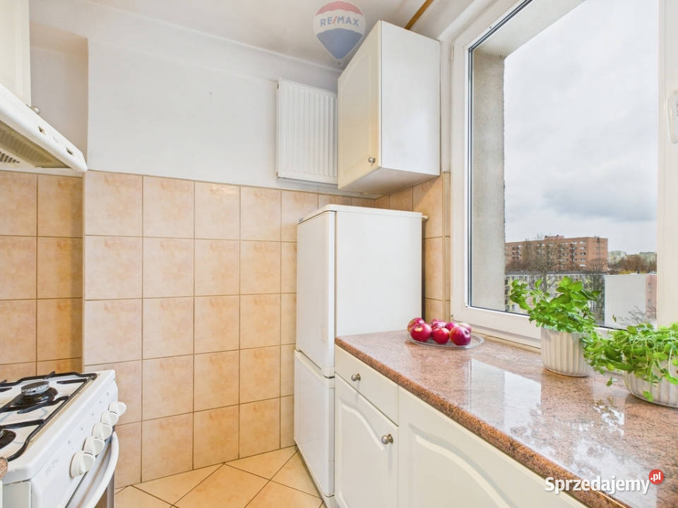 4 pokoje 2 balkony piwnica rodziny Warszawa