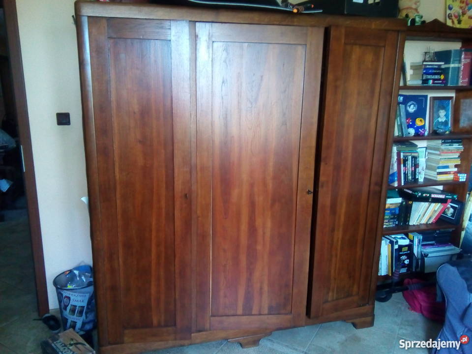 Debowa szafa z lat 40