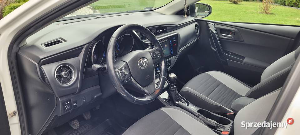 OKAZJA TOYOTA AURIS 2017r 16D4D 112 PREMIUM dolnośląskie Wrocław