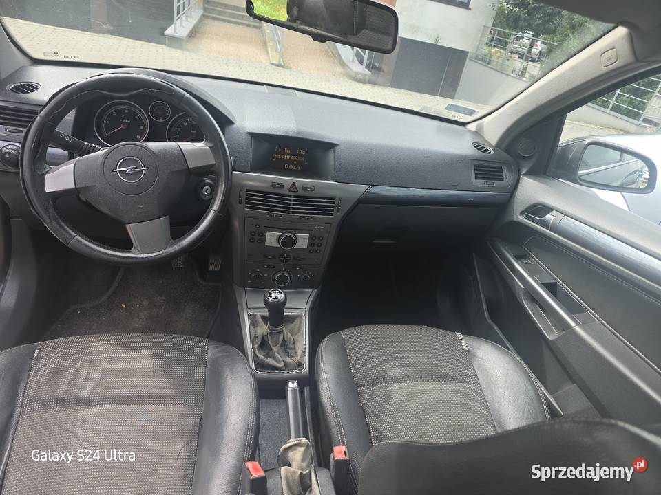 Astra H 19 150 do niedzieli 0211 Nakło nad Notecią sprzedam