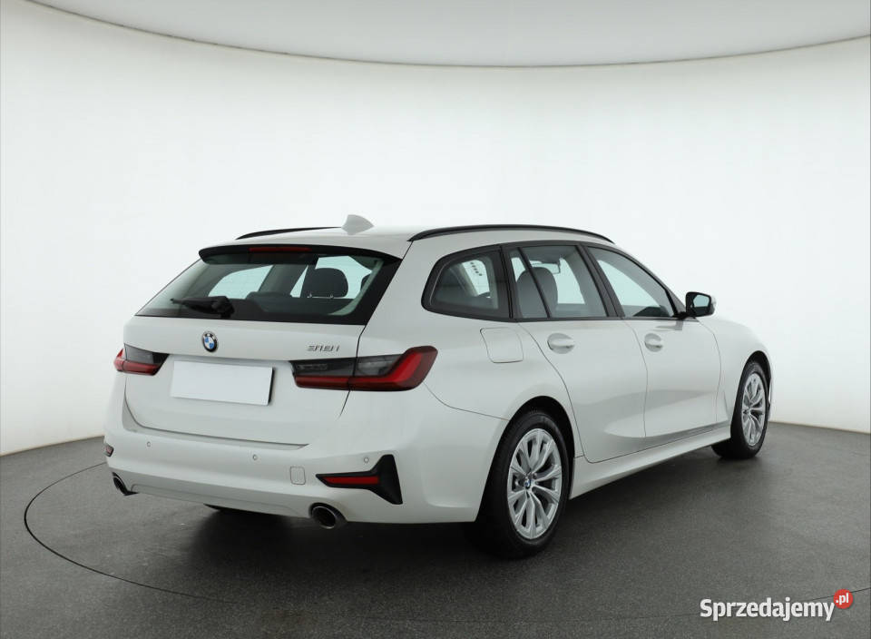 BMW 3 318 i 115KM Piaseczno