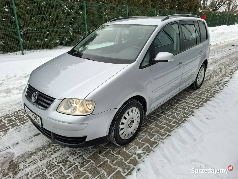 Volkswagen Touran 20 diesel klimatyzacja hak lubelskie Jacków sprzedam
