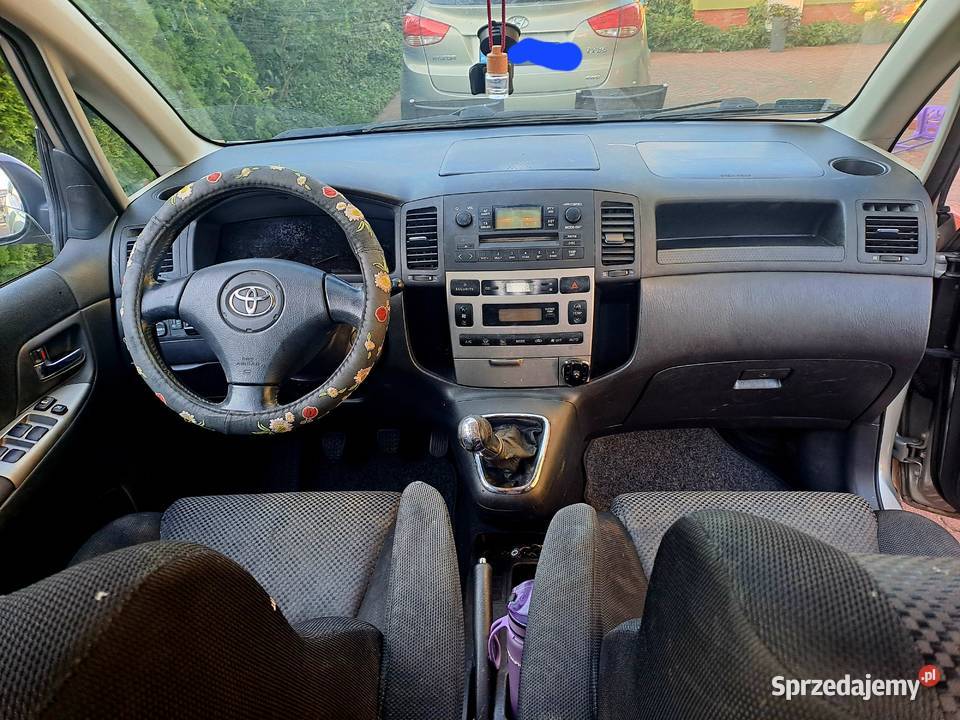 Toyota Corolla Verso 1589cm3 mazowieckie Wieliszew