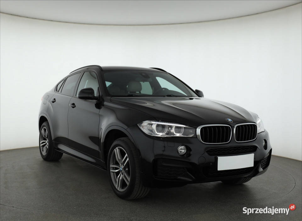 BMW X6 xDrive30d Rok produkcji 2017 Piaseczno