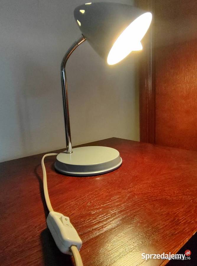 Lampa biurkowa Retro na gęsiej szyi styl i Przeczów