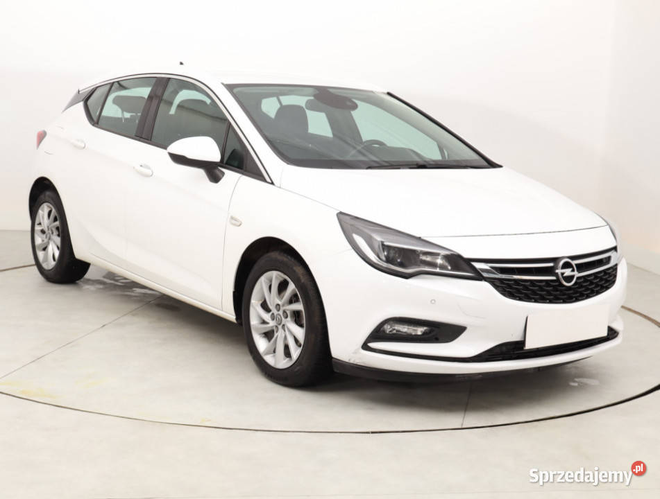 Opel Astra 16 CDTI wielofunkcyjna kierownica Bielany Wrocławskie