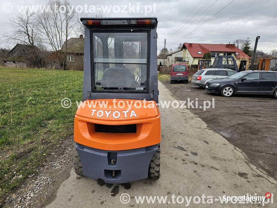 Wózek widłowy TOYOTA 7FDF20 triplex 2500 TOYOTA Wadowice