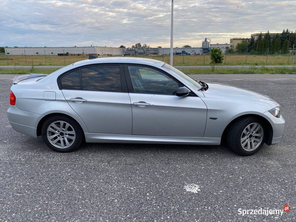 Bmw e90 radio Zbąszynek sprzedam