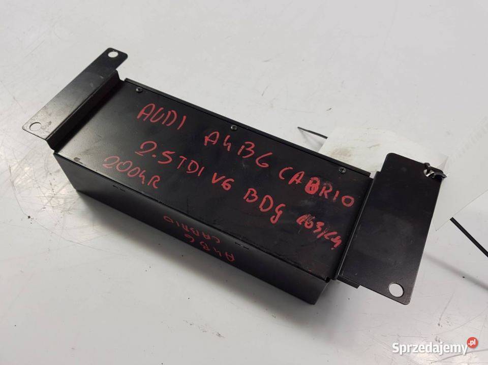 WZMACNIACZ 8H0035223 AUDI A4 B6 Lipno