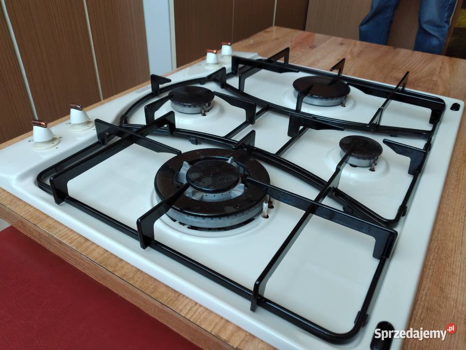 Biała płyta gazowa do zabudowy HotpointAriston śląskie Huta Stara B