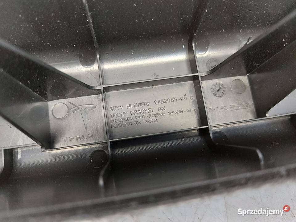 TESLA MODEL Y 2 LISTWA OSŁONA BAGAŹNIKA PRAWY dolnośląskie