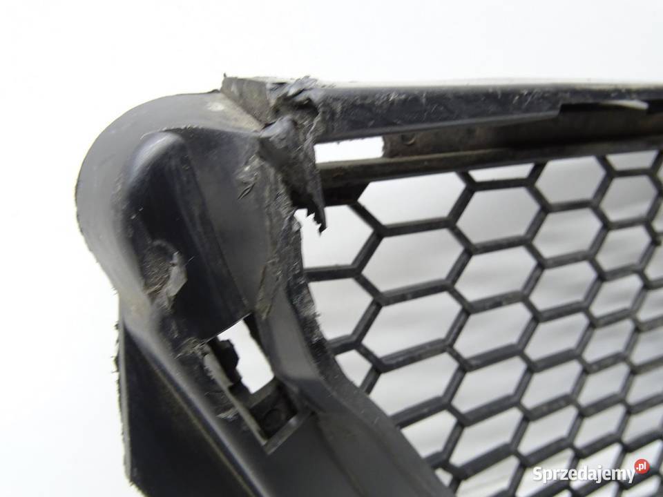 KRATKA ZDERZAKA ŚRODKOWA PRZÓD PRZEDNIA 7897759