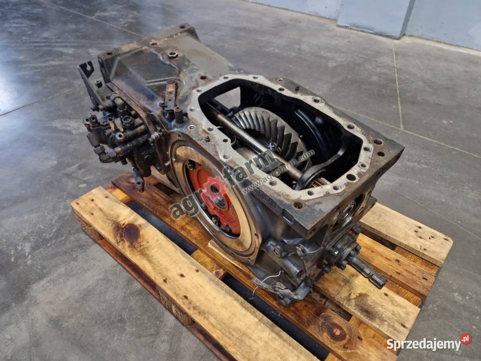 Tylny most Claas Arion 420 Byków