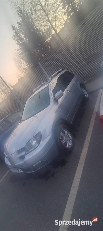 Sprzedam Mitsubishi Outlander 1 bądź zamienię na sprzedam