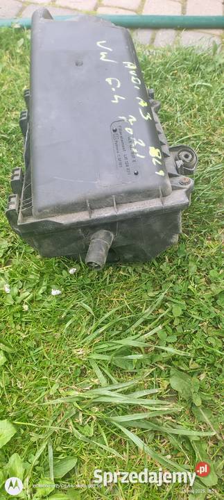 Obudowa filtra powietrza 19 TDI Golf 4 dolnośląskie Lubin