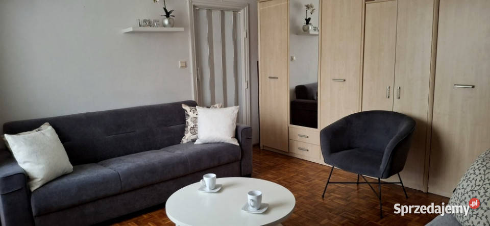 PRZESTRONNA KAWALERKA W SAMYM CENTRUM Świdnik