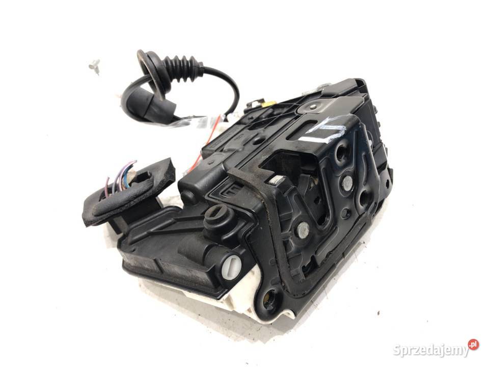 ZAMEK DRZWI LEWY TYŁ SKODA RAPID Hatchback