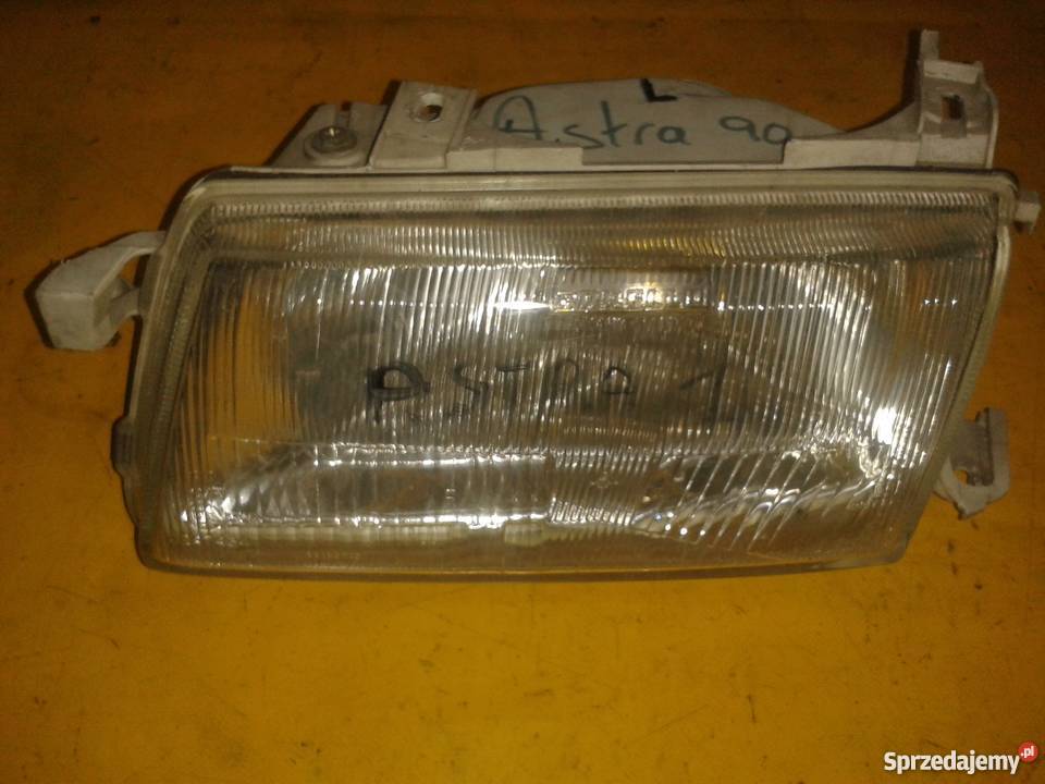 wyprzedażprzecena lampa przód Opel Astra F1 lampy przednie łódzkie Piotrków Trybunalski sprzedam