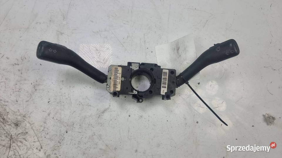 PRZEŁĄCZNIK ZESPOLONY VOLKSWAGEN GOLF IV Lipno