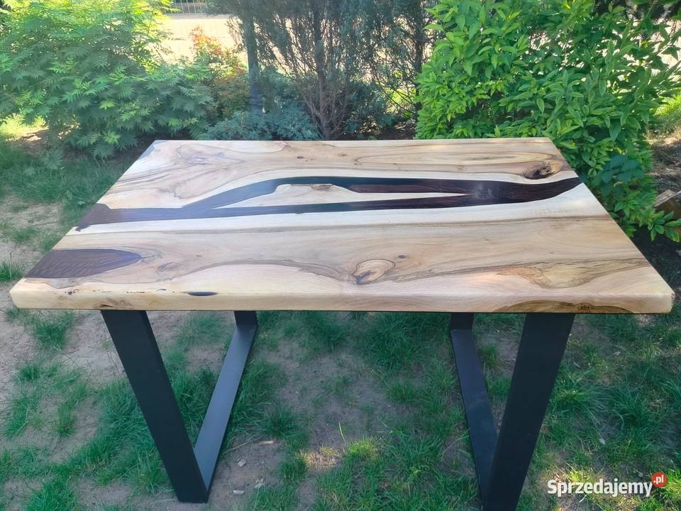 Ręcznie robiony stolik orzech zywica 80cm Pecna sprzedam