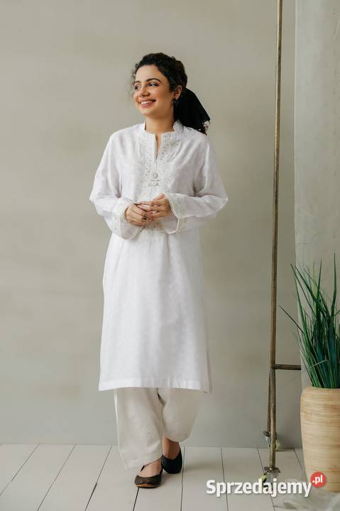 Długa biała tunika S 36 orient Indie kameez Szczecin