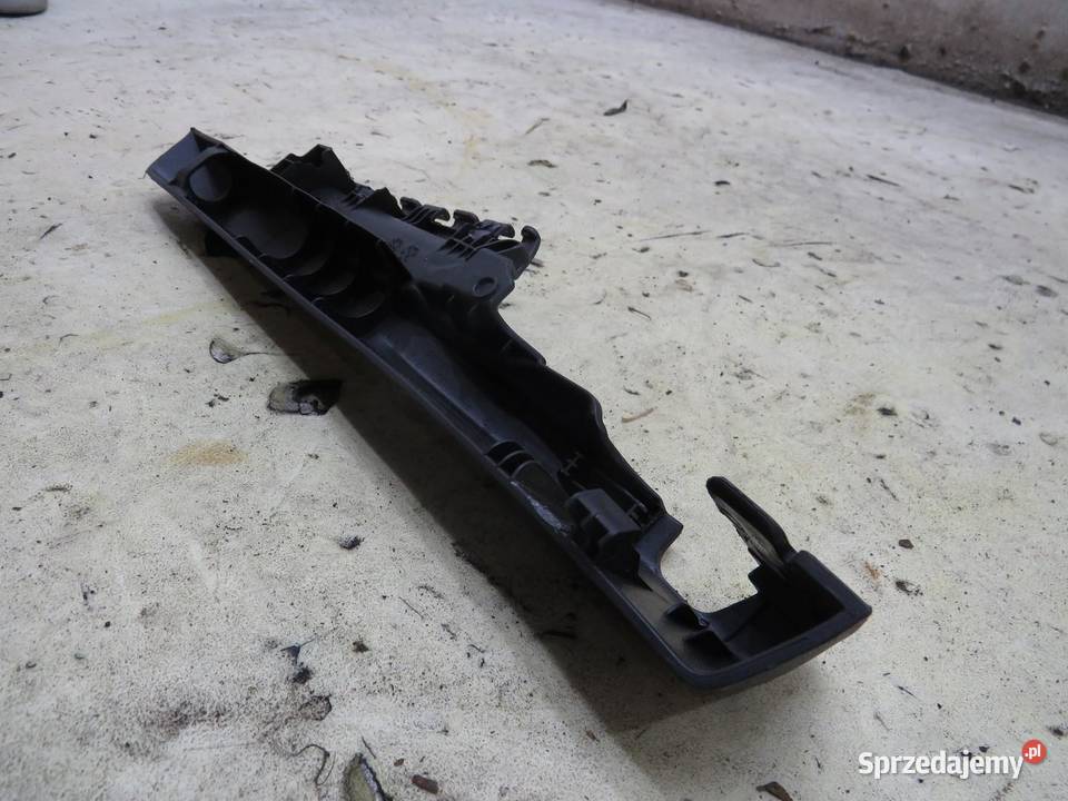 OSŁONA PROWADZNICA FOTELA LEWA ZAFIRA C 13257152 lubelskie