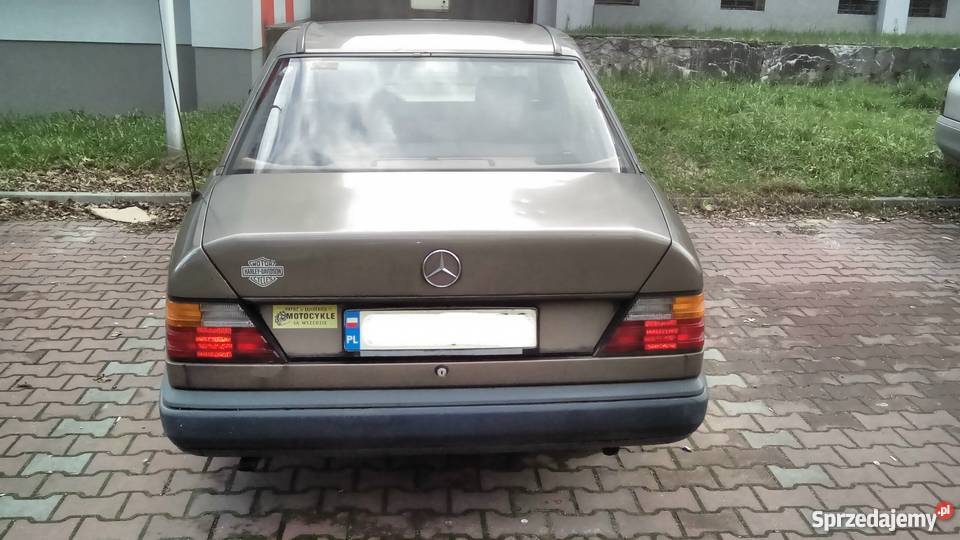 Mercedes W124 2300ccm 136 Uszkodzony sprzedam