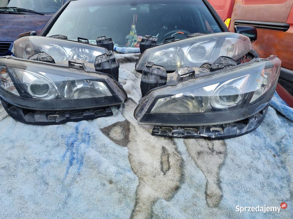 Reno Renault Laguna 2 II Lift FL Lampa Przód Skawina