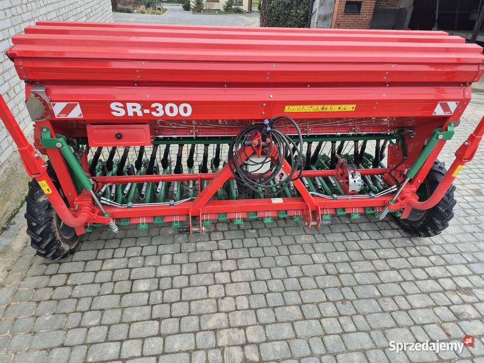 Siewnik AgroMasz SR300 dwutalerzowy z nadstawką Puławy sprzedam