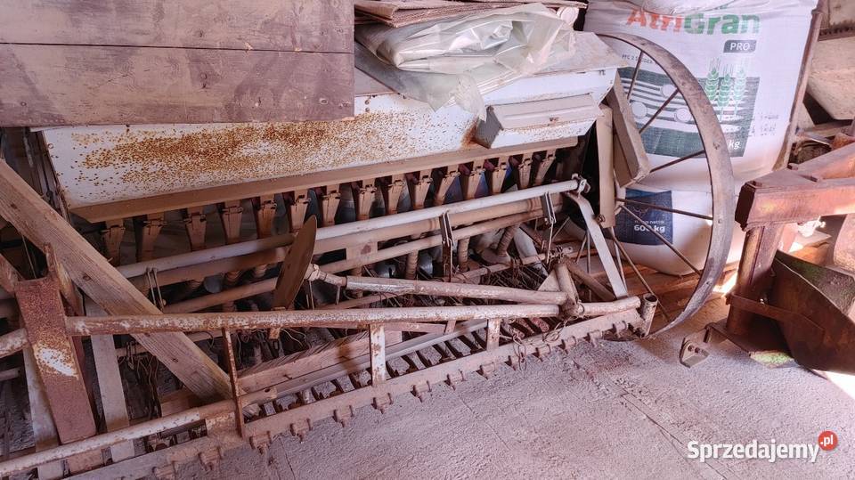 Siewnik do zboża Poznaniak sprawny oryginalny Opatów