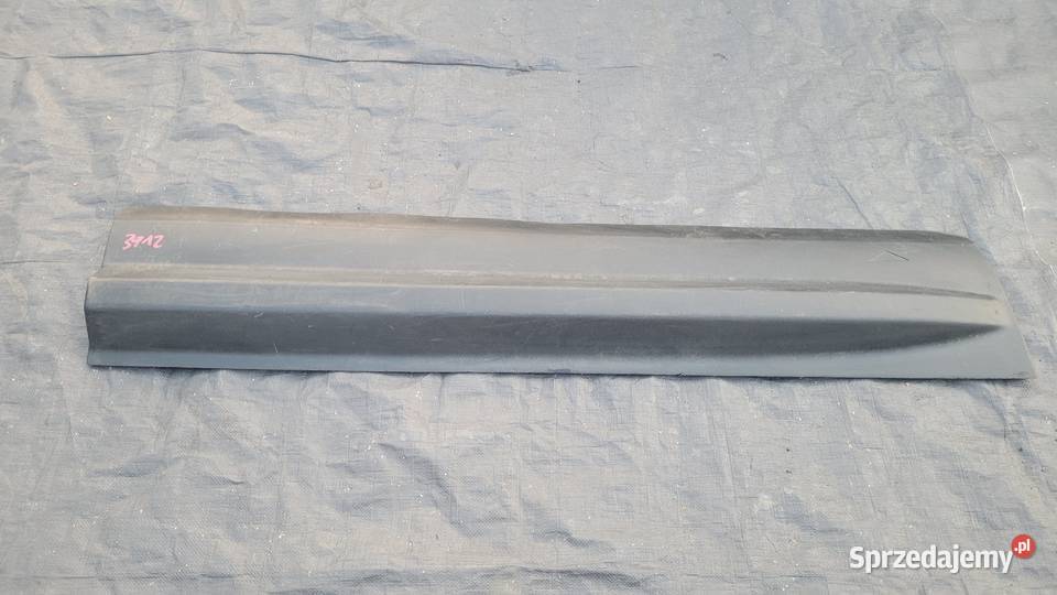 Land Rover Freelander 2 LISTWA DRZWI LEWY PRZÓD Ruda Śląska