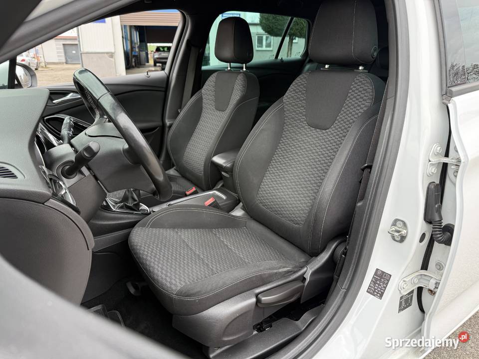 Opel Astra K 14 BENZYNA Nawigacja Kamera Ledy elektryczne szyby Konin