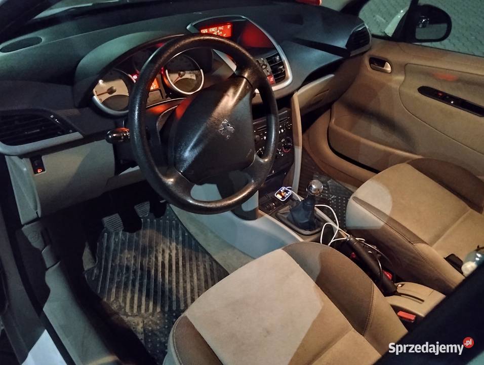 Peugeot 207 14 Panorama 207 Oleśnica sprzedam