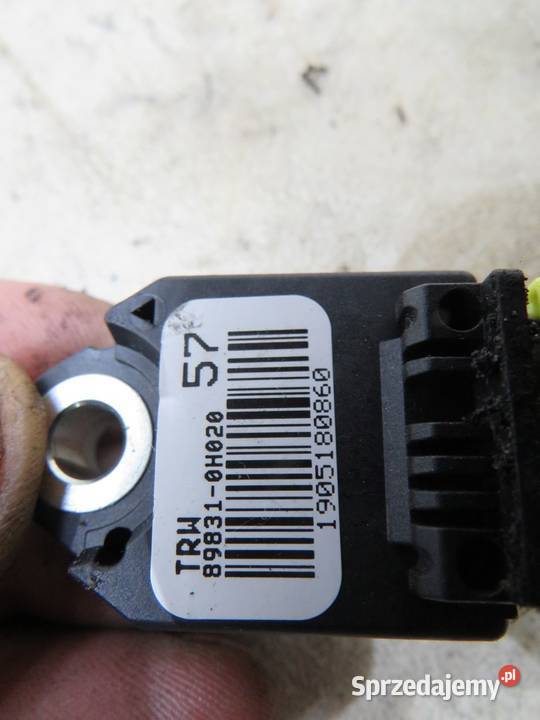 CZUJNIK UDERZENIOWY PEUGEOT 108 C1 II 898310H020 osobowe Czujniki