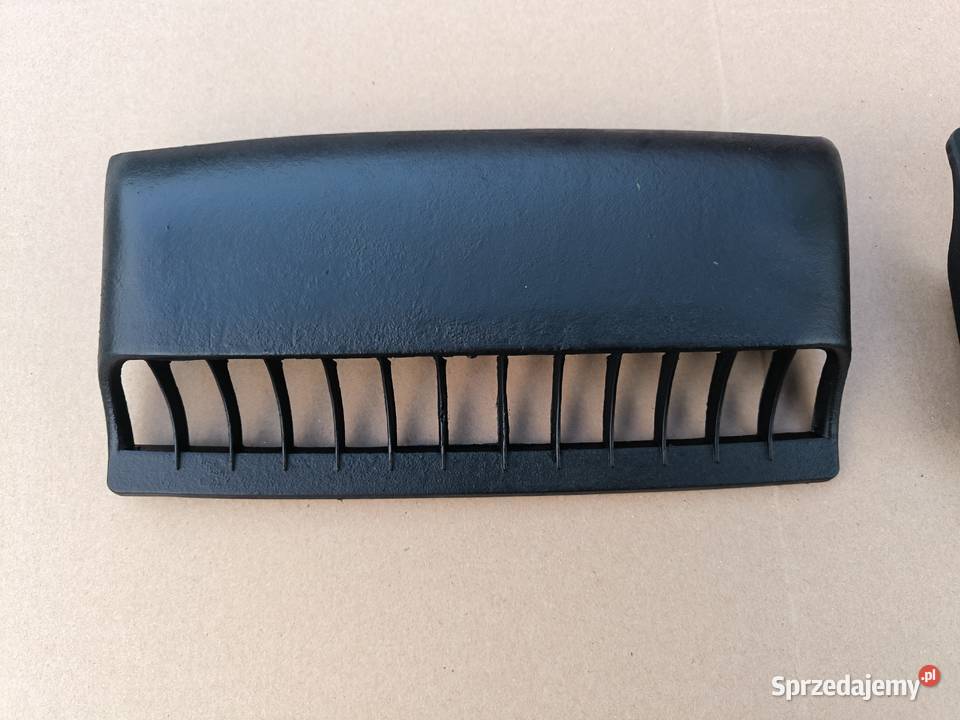 Fiat 126p nakladka klapy tylnej wlot powietrza Stalowa Wola sprzedam