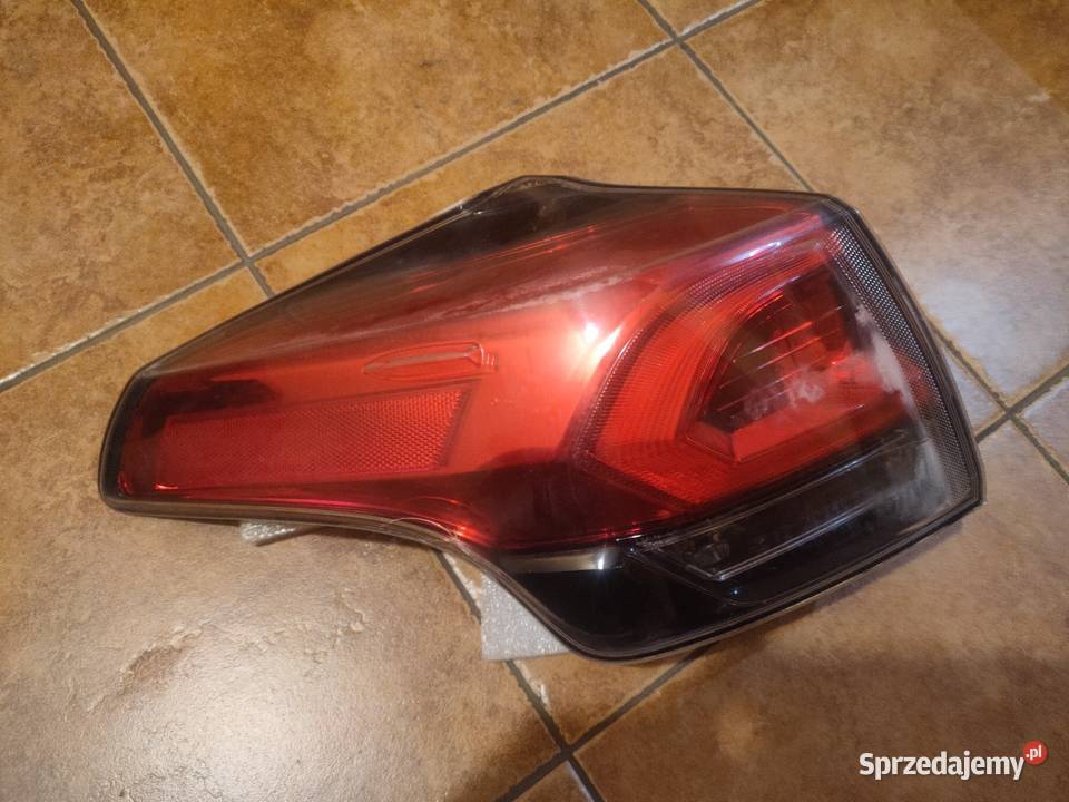 Lampa RAV4 1618 Proszowice