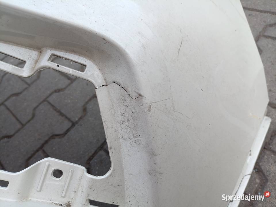 Nissan Qashqai J11 lift 62022HV00H zderzak Krosno sprzedam