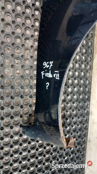 FORD FIESTA MK7 BŁOTNIK PRZÓD PRAWY D9 wielkopolskie Zbierkowo