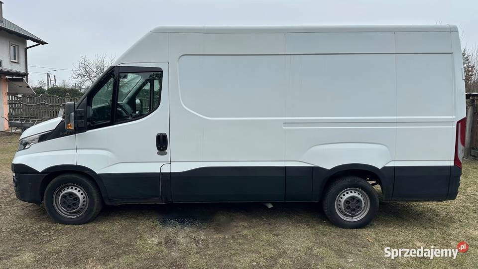 Iveco Daily 35S15 2016r 23L 143 Navi kamera 143KM Nowa Cerkiew