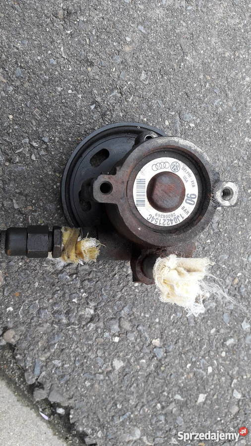 Pompa wspomagania kierownicy Golf IV 1 8 20v